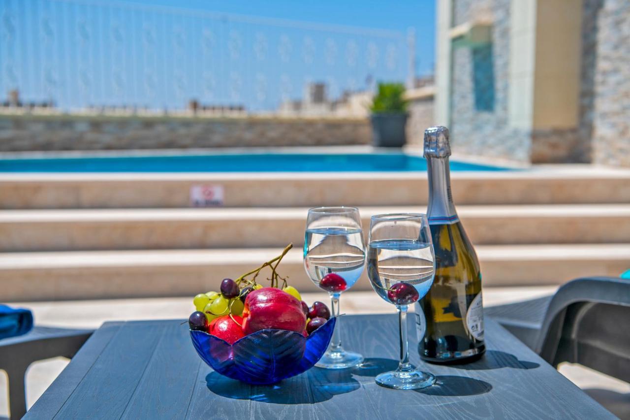 Ta' Dun Martin And Taz-Zija Bed And Breakfast Nadur Exteriér fotografie