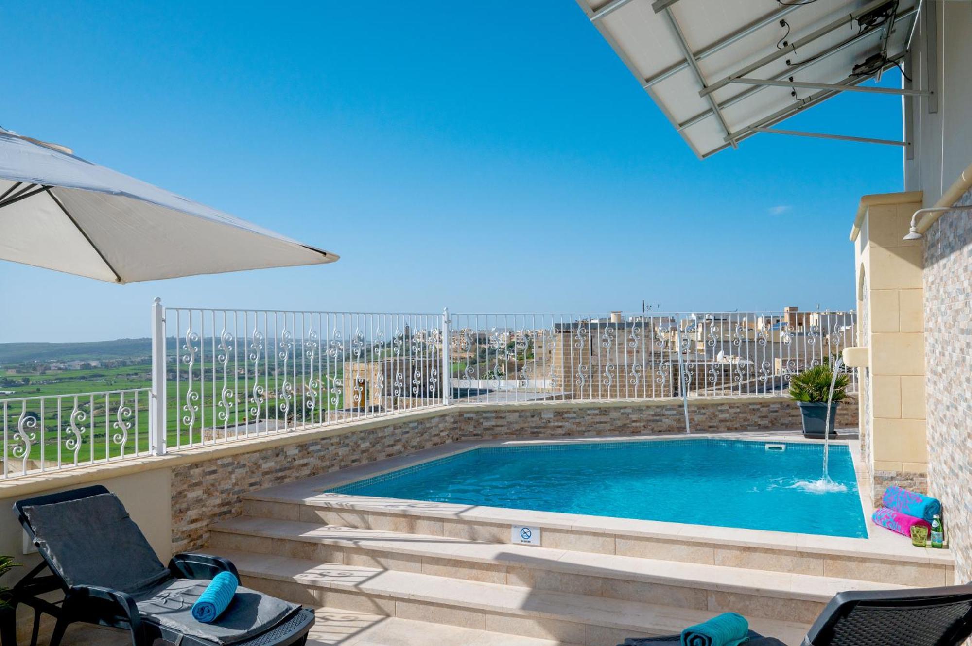 Ta' Dun Martin And Taz-Zija Bed And Breakfast Nadur Exteriér fotografie